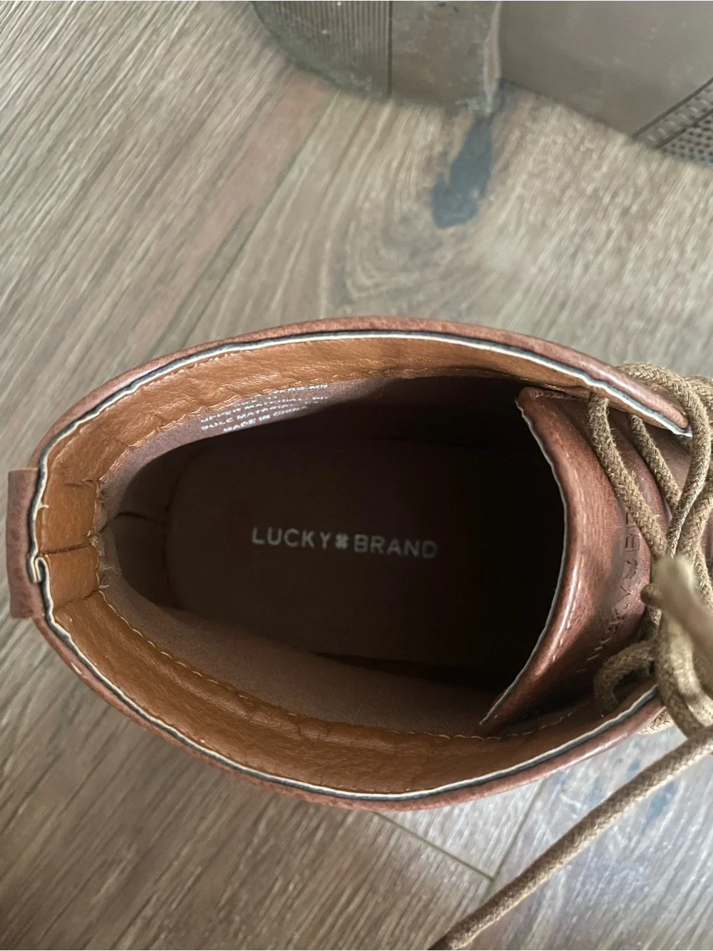 Men's Brown Lace-Up Chukka Boots